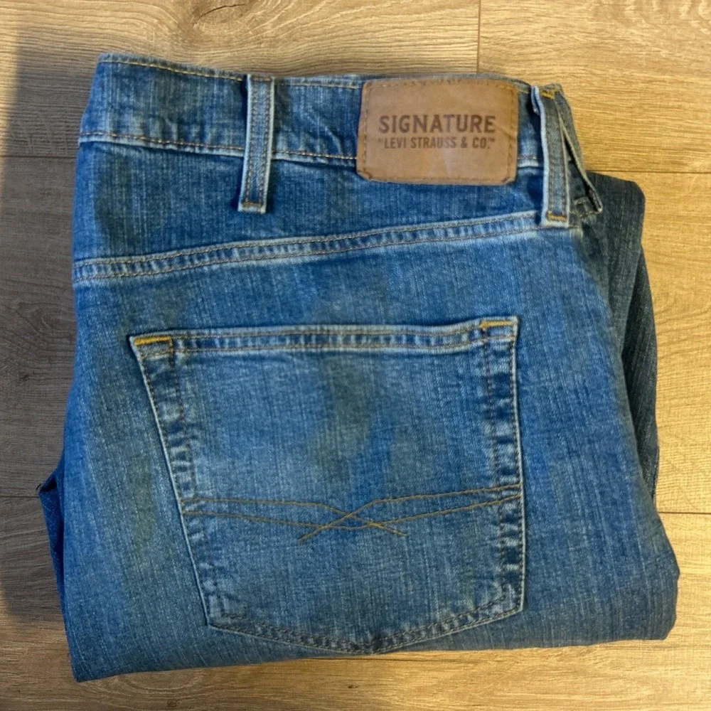 Levis 569 Loose Straight Leg Jeans Mens 42x30 Medium Wash Blue Denim Pants